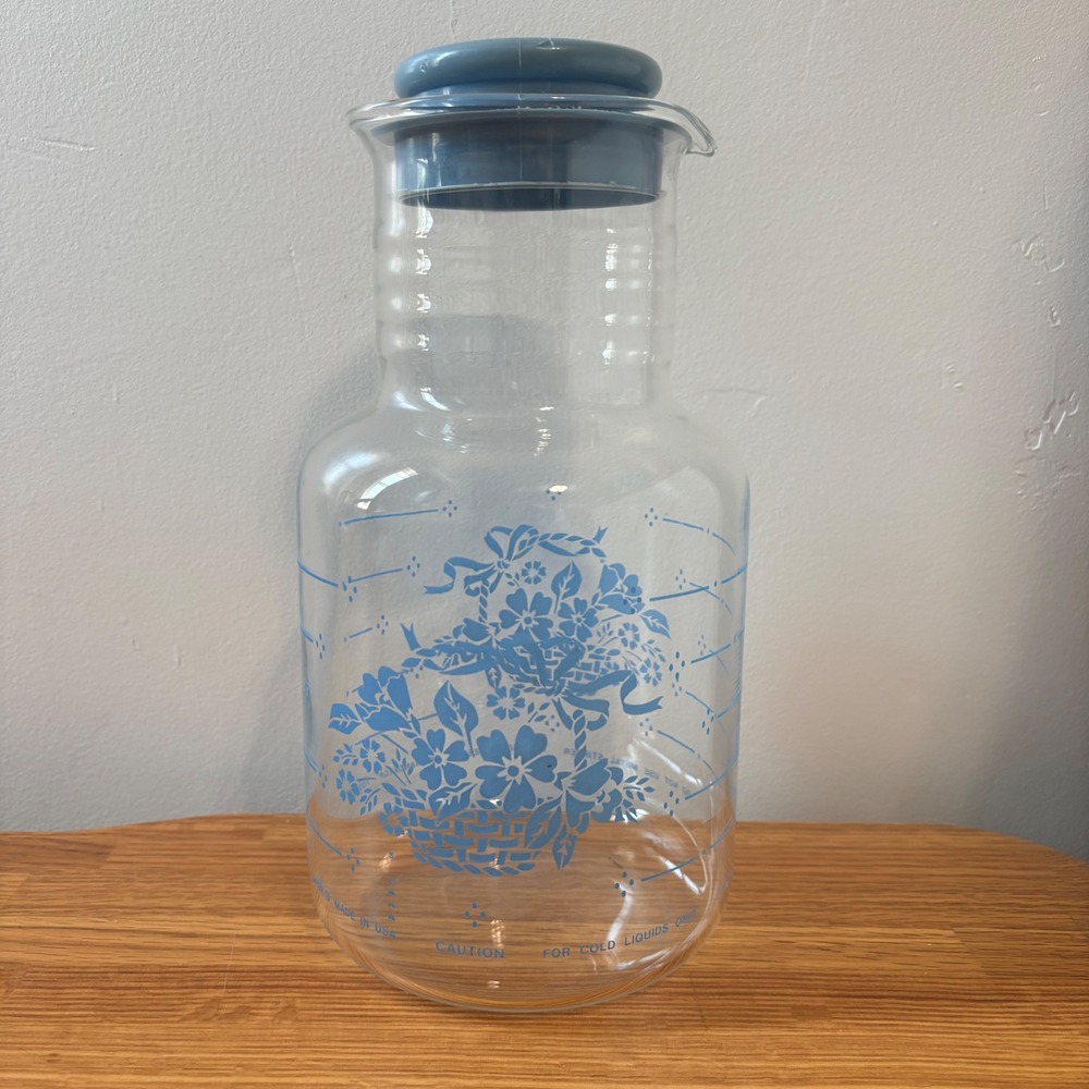 Vintage Pyrex 2 Quart Glass Juice Carafe Blue Floral Basket Pattern with Lid